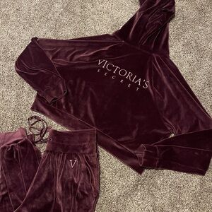 Velour VS Tracksuit